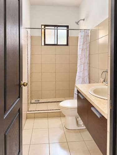 4562586 / Apartamento en venta / Tres Ríos / Condominio Torres del Sol / Amueblado y equipado - Imagen 8