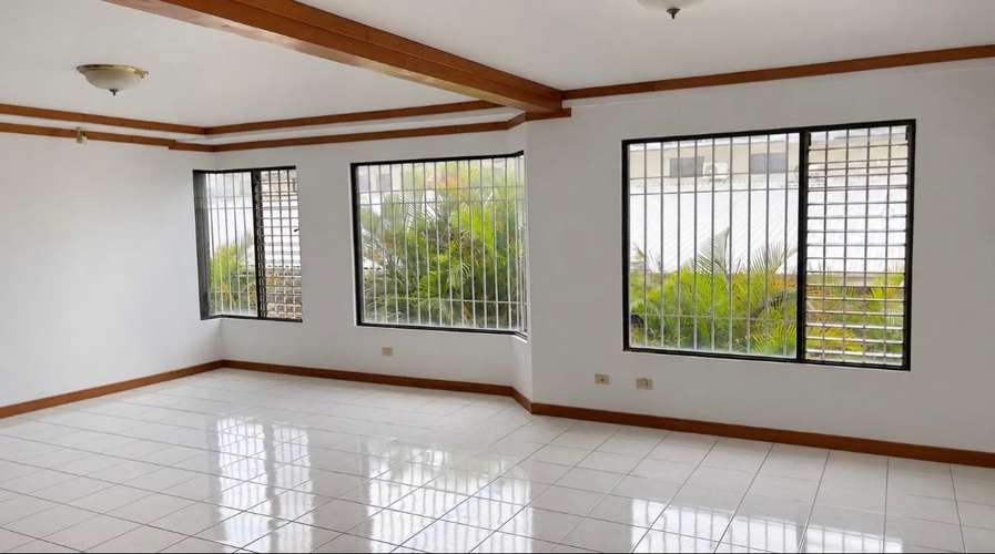  APARTAMENTO en venta 135 M² EN PRIMER PISO GEROMA/ROHRMOSER (sin cuota mantenimiento) - Imagen 4
