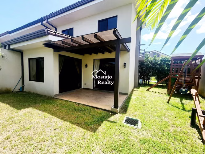 Alquiler de Casa esquinera, linea blanca, Condominio Parques del Sol, Santa Ana - Imagen 6