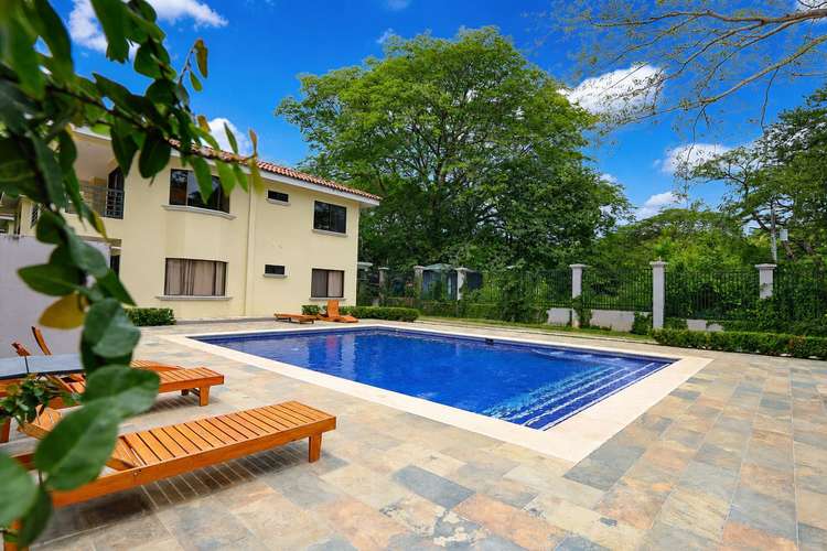 FOR RENT 2-BED | 1 BATH APARTMENT IN PLAYA HERMOSA GUANACASTE |  SE ALQUILA APARTAMENTO DE 2 HABITACIONES | 1 BAÑO 