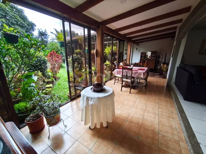 Venta de Casa en Residencial Guayabos, Curridabat, ID#43670 - Imagen 4