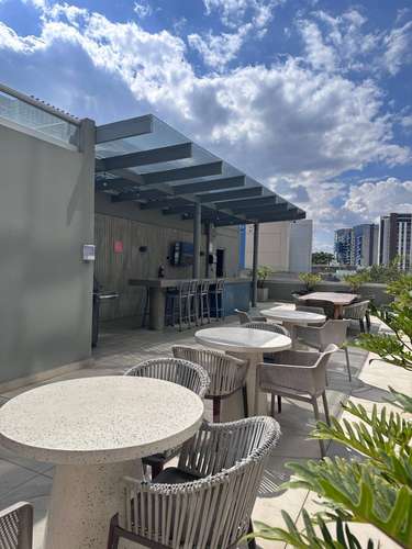 Apartamento amueblado en alquiler en Rohrmoser: vistas panorámicas desde el piso 18 (ref : 01) - Imagen 12