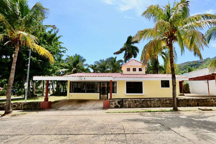 BEACH HOUSE FOR SALE | 4 BEDROOMS | NO HOA | LAS PALMAS, PLAYAS DEL COCO | $525,000 CASA CERCA DE LA PLAYA EN VENTA | 4 