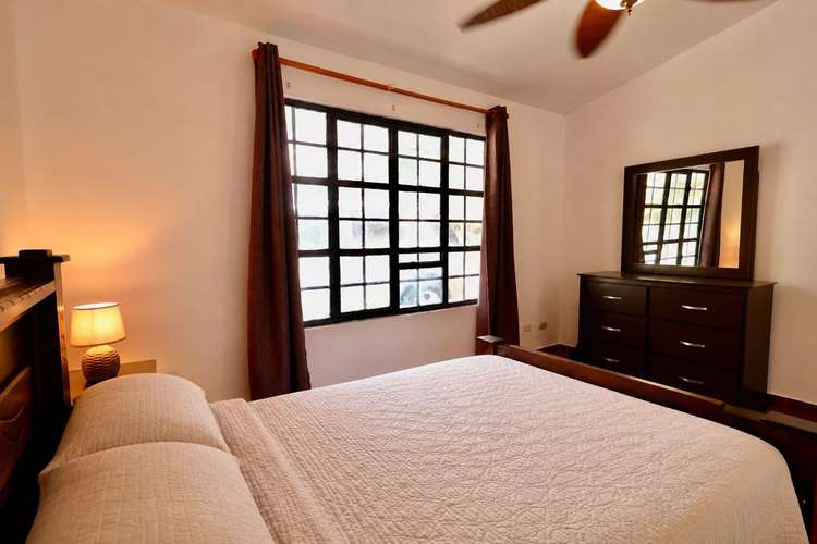 BEACH HOUSE FOR SALE | 4 BEDROOMS | NO HOA | LAS PALMAS, PLAYAS DEL COCO | $525,000 CASA CERCA DE LA PLAYA EN VENTA | 4 