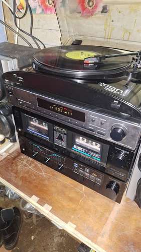 Planta internacional con deck tuner y tornamesa 