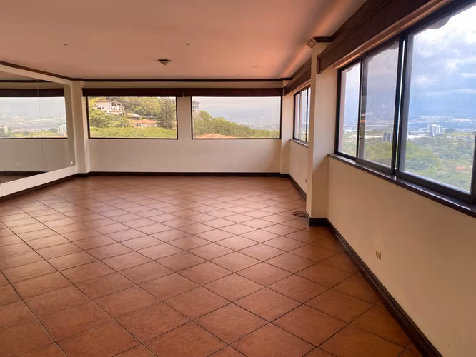 Nuevo en el mercado, vistas buenas, casa en condominio,gran sala enorme. - Imagen 7