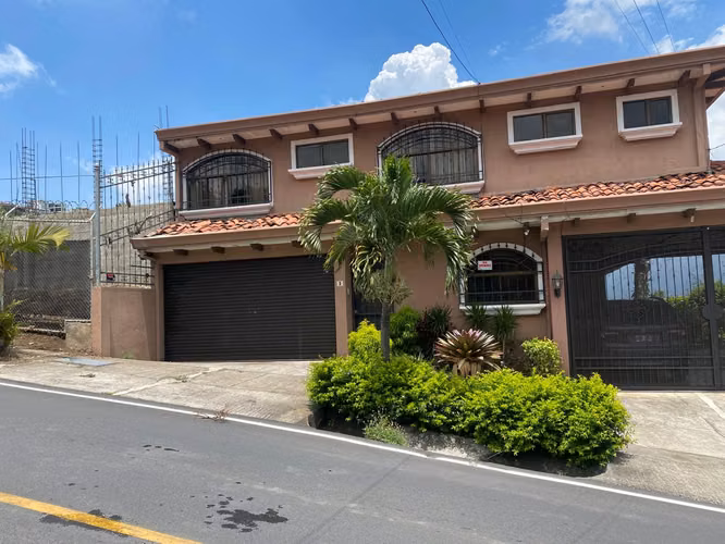 Nuevo en el mercado, vistas buenas, casa en condominio,gran sala enorme. - Imagen 6