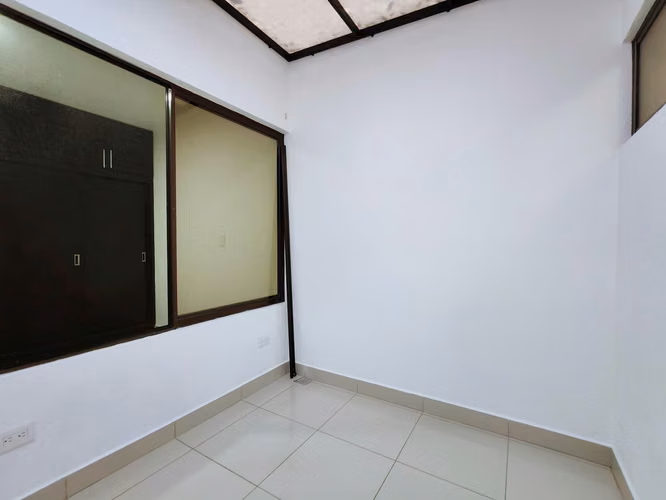 Santa Ana - ATENCIÓN INVERSIONISTA- 2 habitaciones + Oficina- 2 parqueos - Imagen 9