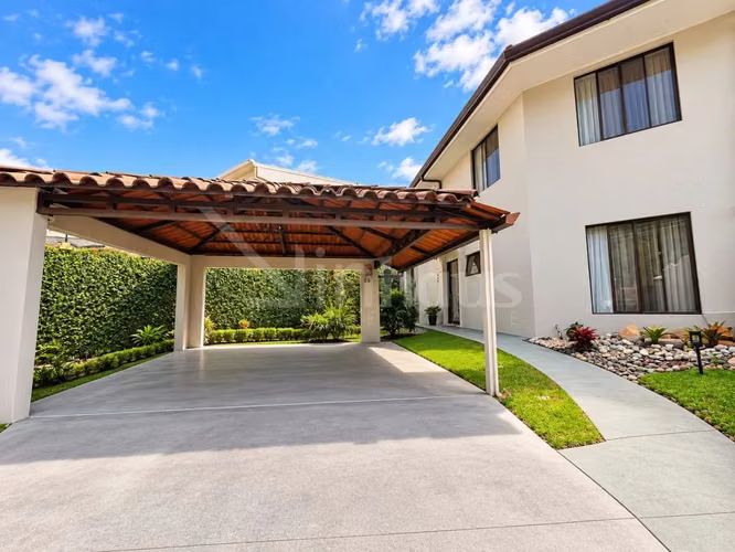 Venta de Casa en Residencial Lomas de Ayarco ID#43792 - Imagen 2
