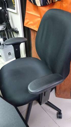sillas escritorio oficina con recosta brazos usada cod6717 asch  