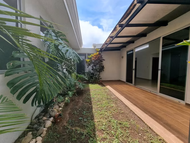 Brasil de Santa Ana - 1 Planta - Moderna - 3 habitaciones + Oficina - Imagen 8