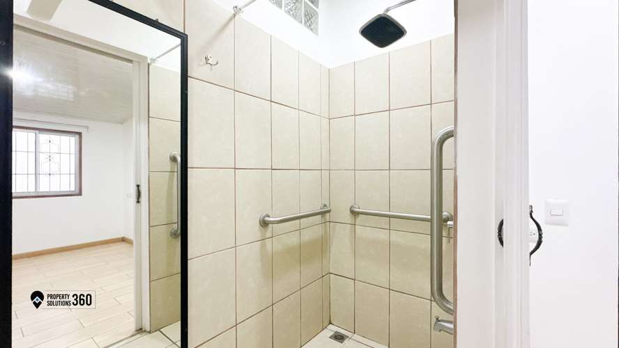 Casa en Heredia Centro I 3 Habitaciones I Patio Interno I Parqueo para motocicletas - Imagen 13