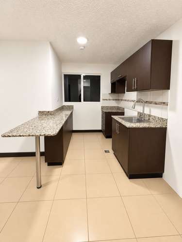 Alquiler Concasa Condominio 9-10 | 3 Hab | 2 Parqueos | Balcón - Imagen 4