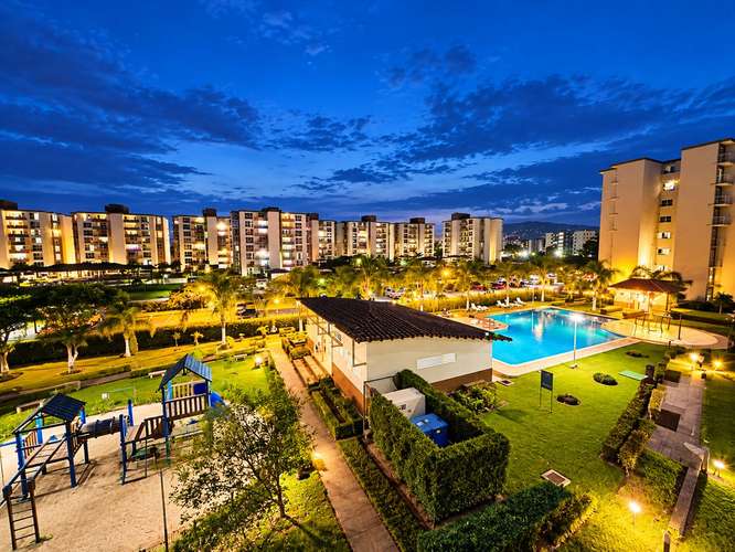 Alquiler Concasa Condominio 9-10 | 3 Hab | 2 Parqueos | Balcón - Imagen 11