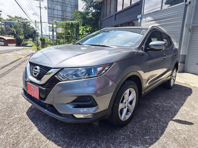 Nissan Qashqai año 2021