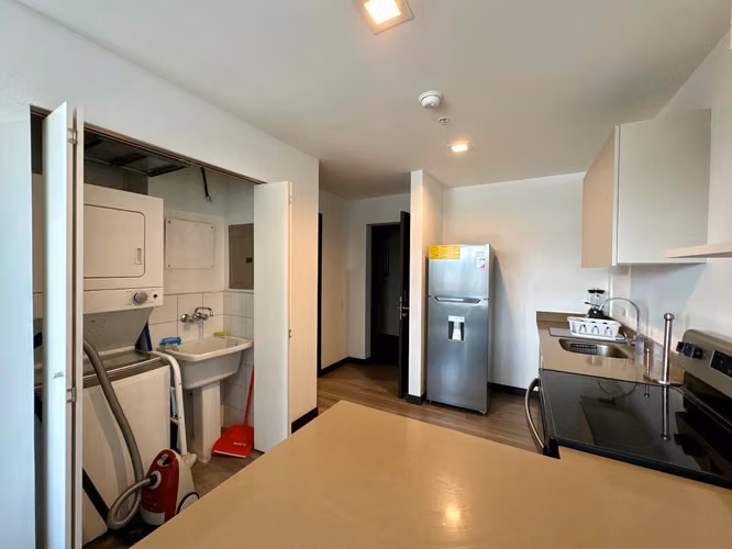 Estudio Amoblado en Alquiler en Rohrmoser | Frente al Parque del Café | Piso 11 - Imagen 2