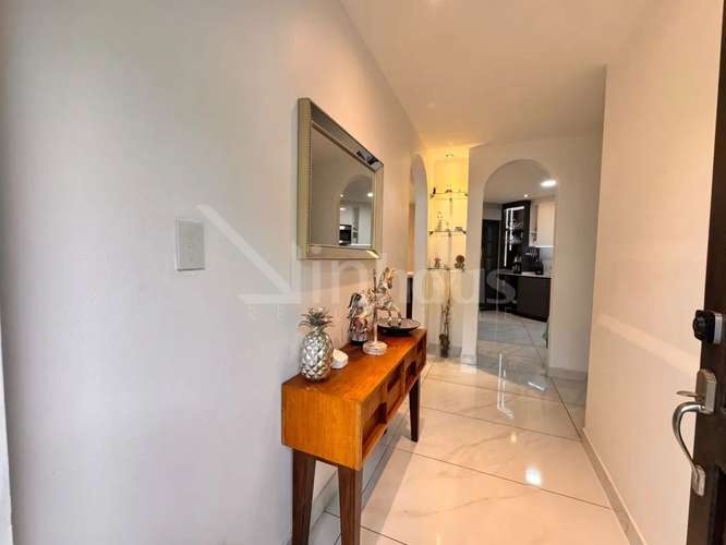 Hermosa casa con patio y habitación en planta baja en Lomas de Ayarco- id 43792 - Imagen 11