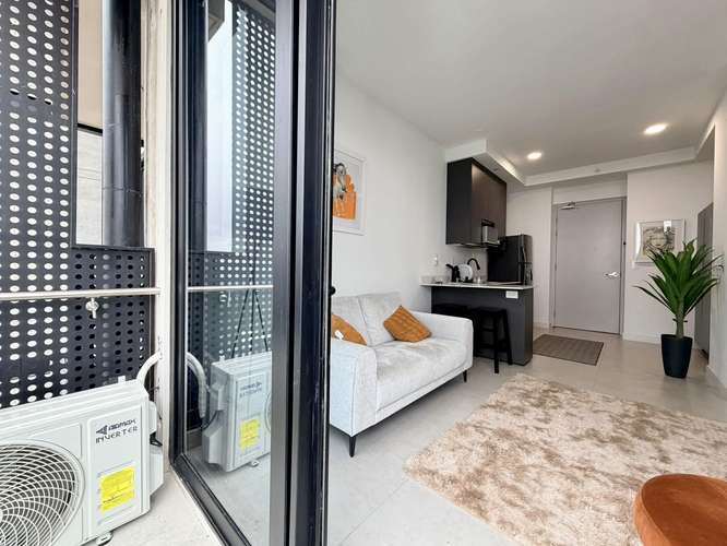 ALQUILER DE APARTAMENTO TIPO STUDIO AMUEBLADO EN TORRE EN ROHRMOSER  - Imagen 10