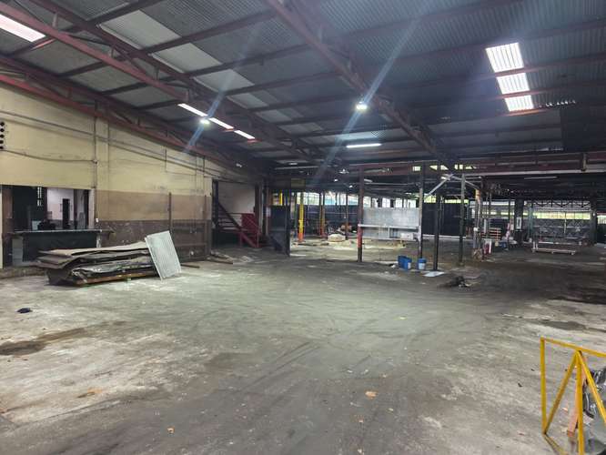 ¡Oportunidad Única para Grandes Empresas! Amplia Bodega Industrial de 2,607 m² con Oficinas en San Francisco de Dos Ríos