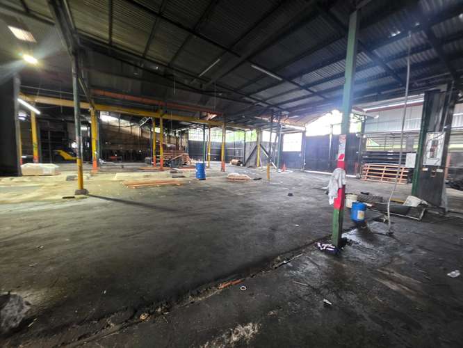 ¡Oportunidad Única para Grandes Empresas! Amplia Bodega Industrial de 2,607 m² con Oficinas en San Francisco de Dos Ríos