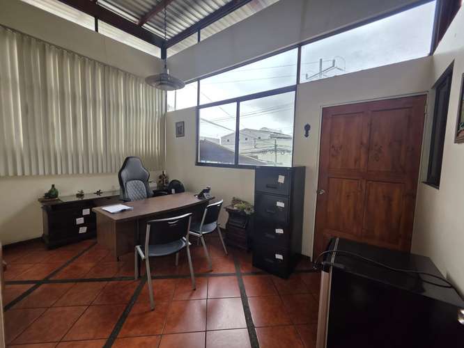 ¡Oportunidad Única para Grandes Empresas! Amplia Bodega Industrial de 2,607 m² con Oficinas en San Francisco de Dos Ríos