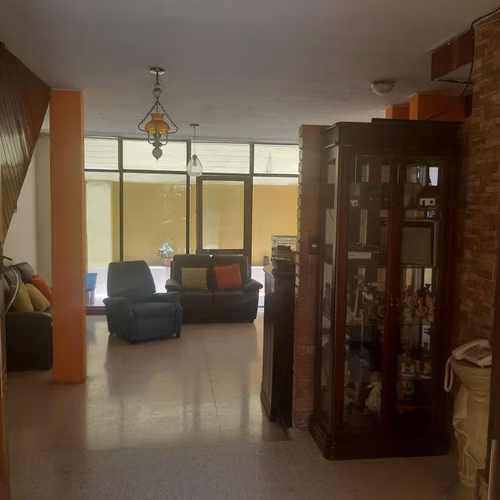 Se Vende Casa de dos pisos en Rorhmoser  - Imagen 4