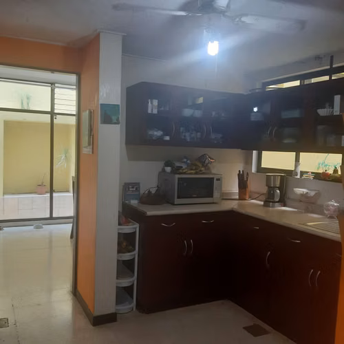 Se Vende Casa de dos pisos en Rorhmoser  - Imagen 5