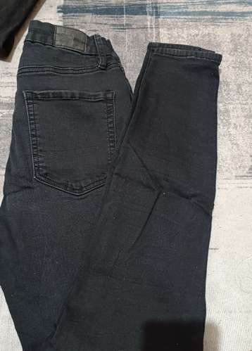 Ropa y zapatos  - Imagen 2