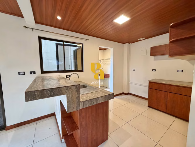 Alquiler de casa de 3 habitaciones en residencial en Santa Ana - Imagen 5