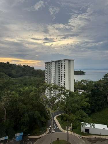 Apartamento Punta Esmeralda Esquinero con 2 parqueos