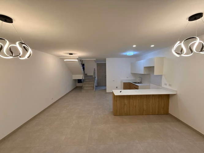 Alquiler. Casa en Condominio. Santo Domingo, Heredia IK2677 - Imagen 10