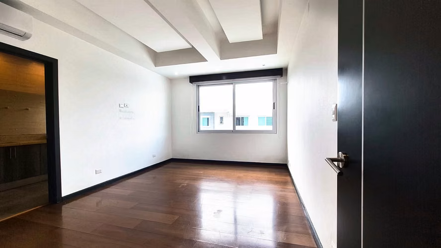 Casa en venta en condominio con piscina | 4 habitaciones con baño propio | Piedades de Santa Ana  RZ - Imagen 11