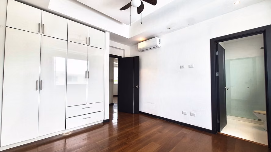 Casa en venta en condominio con piscina | 4 habitaciones con baño propio | Piedades de Santa Ana  RZ - Imagen 14