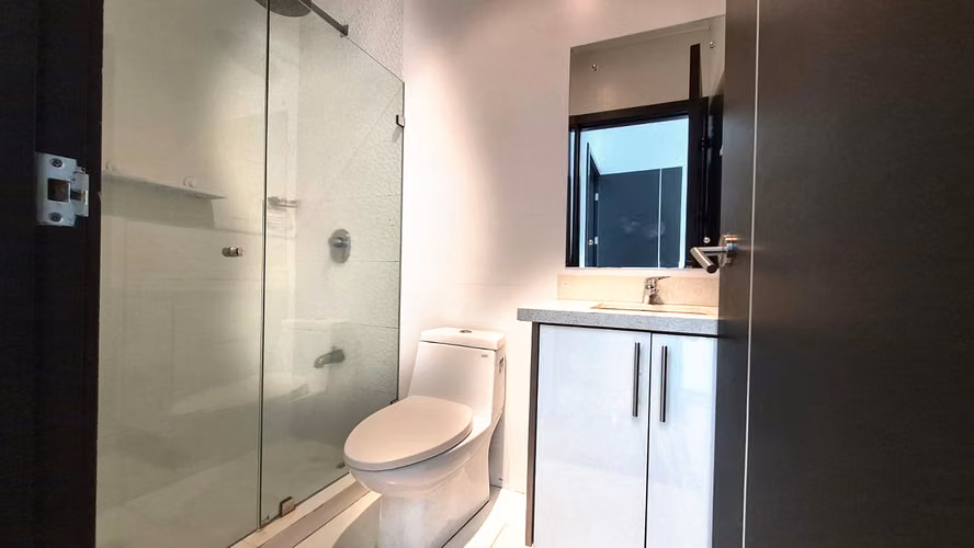 Casa en venta en condominio con piscina | 4 habitaciones con baño propio | Piedades de Santa Ana  RZ - Imagen 17