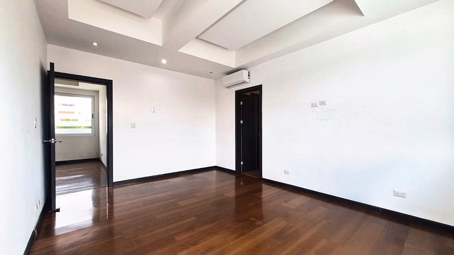 Casa en venta en condominio con piscina | 4 habitaciones con baño propio | Piedades de Santa Ana  RZ - Imagen 10
