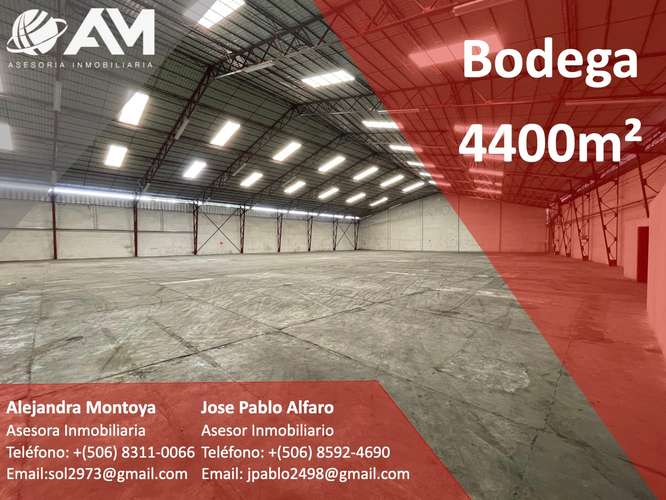 NAVE INDUSTRIAL EN TIBAS 4400m²