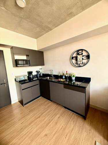 Apartamento en Alquiler totalmente Amoblado Torre Babylon.  - Imagen 4