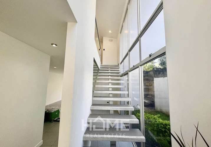 Alquiler de Casa con Jardin en Rio Oro de Santa Ana  - Imagen 9