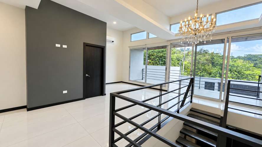 Alquiler de Apartamento Amplio y Moderno en Escazú.  - Imagen 7