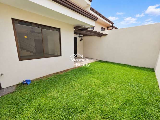 Venta de casa, Condominio Parques del Sol, Jacaranda, Santa Ana - Imagen 9