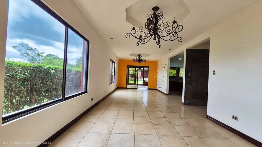 Casa en venta en condominio, La Guácima | 5 hab. + suite independiente RZ - Imagen 3
