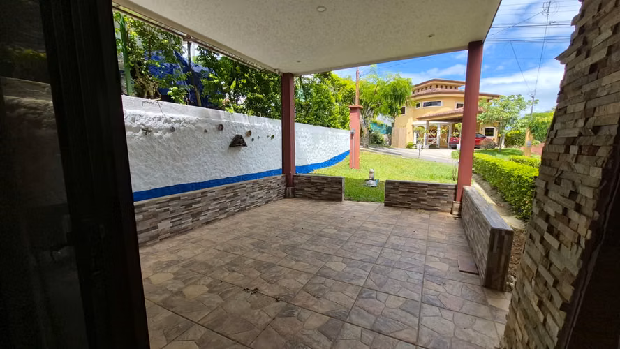 Casa en venta en condominio, La Guácima | 5 hab. + suite independiente RZ - Imagen 11