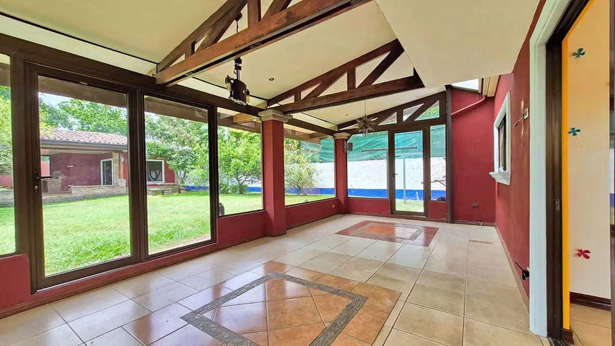 Casa en venta en condominio, La Guácima | 5 hab. + suite independiente RZ - Imagen 4