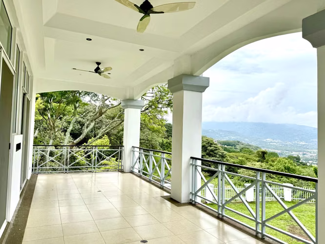 Casa exclusiva en alquiler en Pozos, Santa Ana | Privacidad y vistas espectaculares LSR - Imagen 11