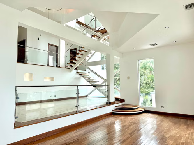 Casa exclusiva en alquiler en Pozos, Santa Ana | Privacidad y vistas espectaculares LSR - Imagen 2