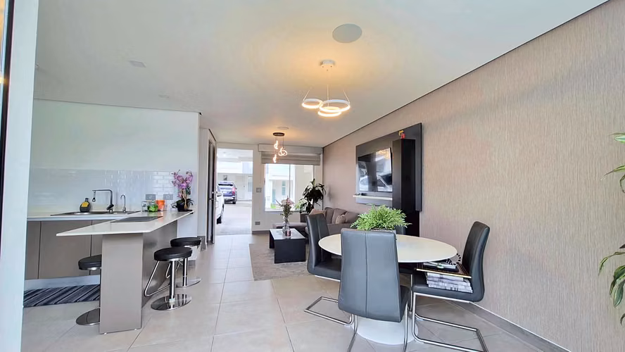 Casa en venta, Condominio Bougainvillea, Santo Domingo | 3 hab   RZ - Imagen 4
