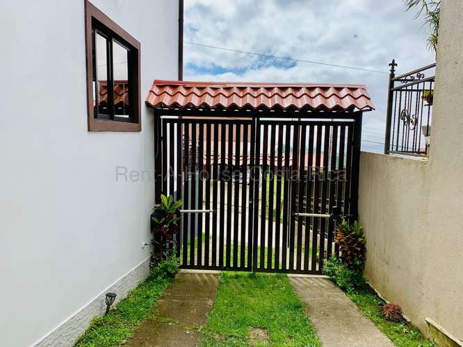 Venta de Casa en Alvarado-Pacayas de Cartago. 27-216 PRECIO REBAJADO