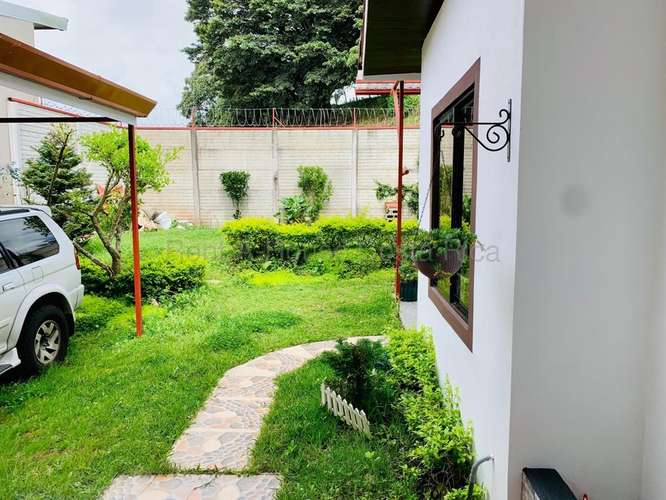 Venta de Casa en Alvarado-Pacayas de Cartago. 27-216 PRECIO REBAJADO