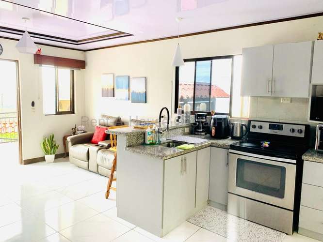 Venta de Casa en Alvarado-Pacayas de Cartago. 27-216 PRECIO REBAJADO