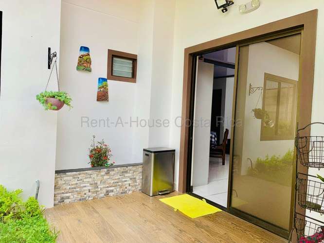 Venta de Casa en Alvarado-Pacayas de Cartago. 27-216 PRECIO REBAJADO